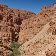 In the Dades Gorges with the Timzzillite Regional Restaurant, which offers a fantastic viewpoint of the canyon and its hairpin bends